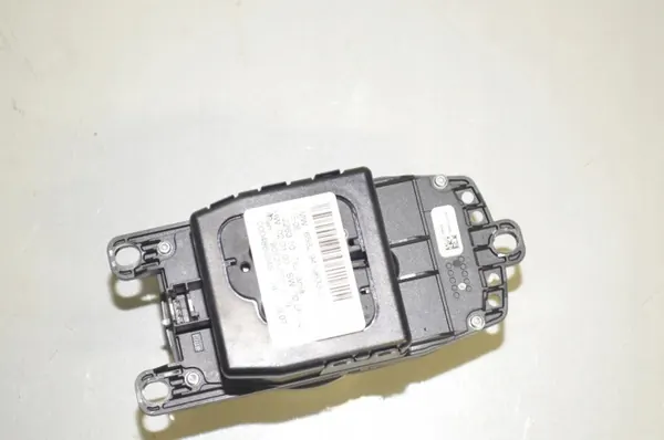 BMW Navigointijärjestelmä OEM 65829459633 5-sarja G30 image 3