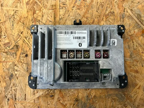 Écran de navigation Jeep OE OEM 68301356AB - Occasion image 3