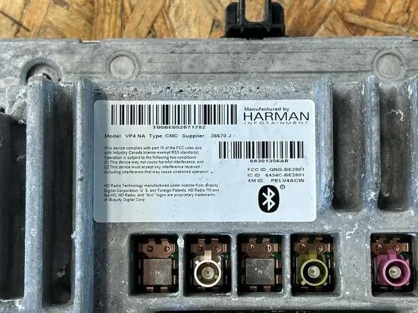 Écran de navigation Jeep OE OEM 68301356AB - Occasion image 4