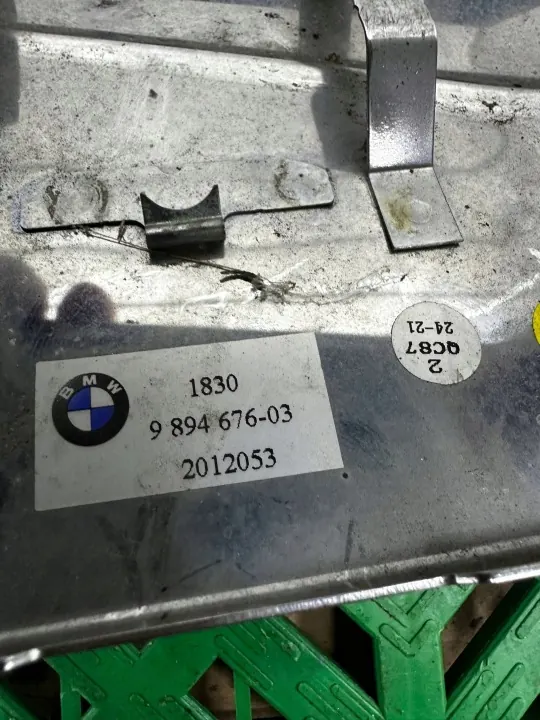 Oikea pakopää OEM 9894676 BMW X3 G01:lle image 3