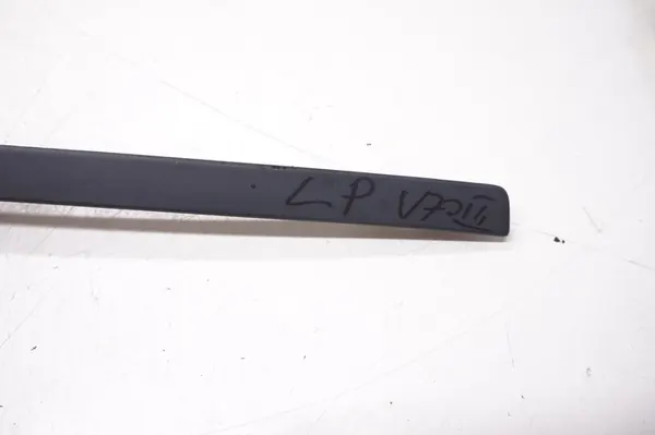 Garniture de fenêtre avant gauche Volvo V70 III 31214492 image 8