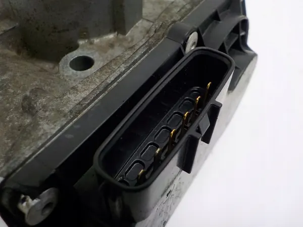 Gasklep Suzuki Swift Sport 1.6 OEM 57K01070 image 9