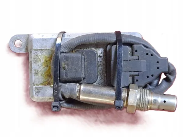 Sensor NOX OEM 5801443022 para Iveco - Usado image 2