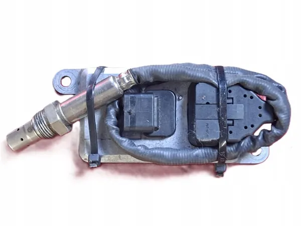 Sensor NOX OEM 5801443022 para Iveco - Usado image 3