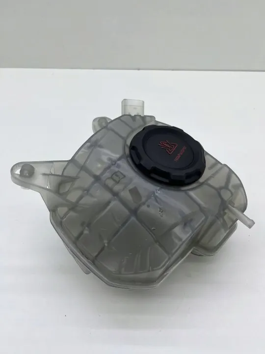 Cupra Formentor 2024 Jäähdytysnesteastia OEM 5WA121407E image 2