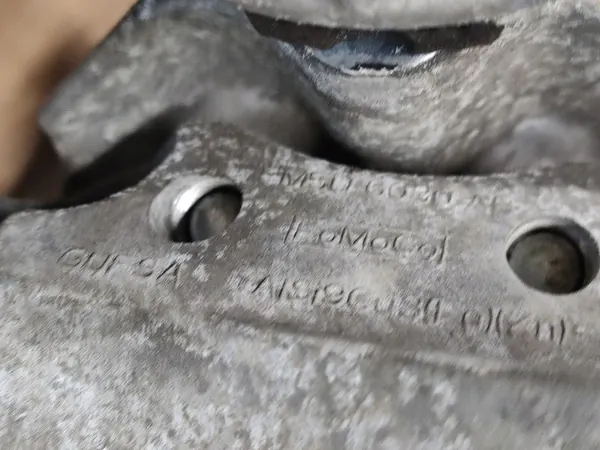 Support Moteur Droit Ford Transit Tourneo Courier 2015 - OEM image 7