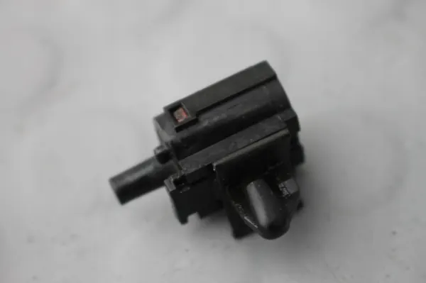 Kia OE Buitentemperatuursensor - Gebruikte Staat image 3