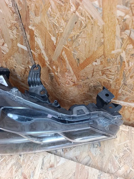 Phare droit Toyota Corolla E21 2019-2025 Berline KMNJHU6T image 5