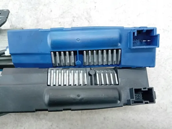 Mecanismo de elevação do porta-malas Audi A6 C6 FL OEM 4F9959946 image 8