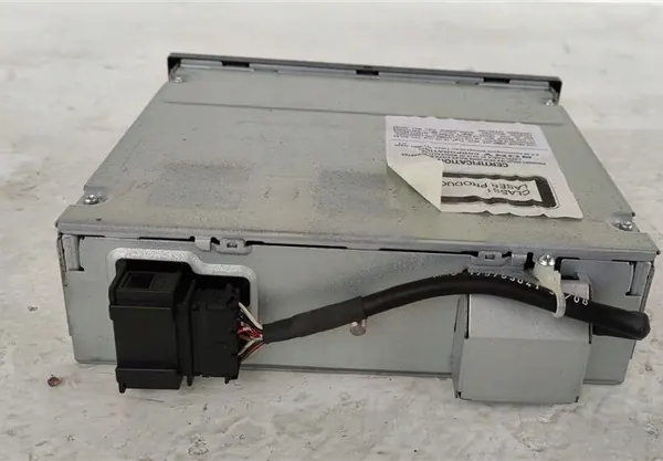 Trocador CD OEM 3D0035110B para VW Phaeton 2002-2010 image 6