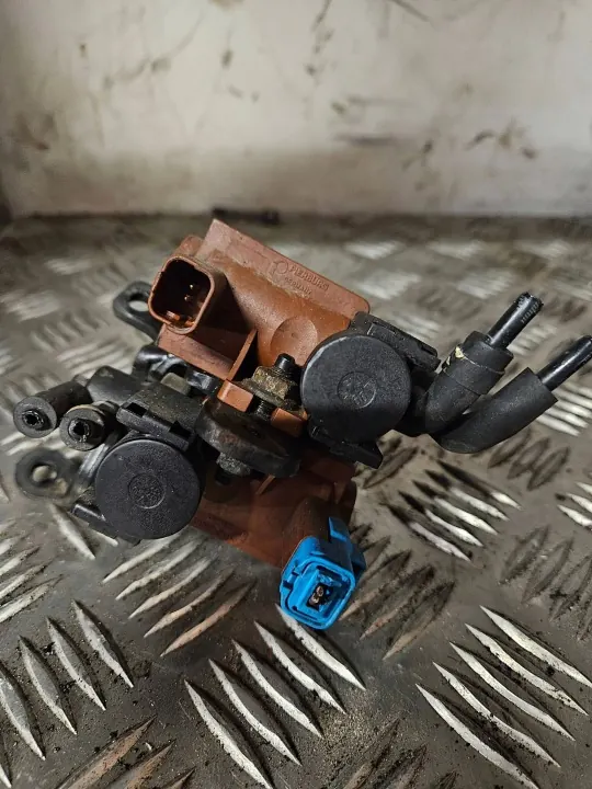 Peugeot 407 Turbo-Unterdruckventil OEM 70061200 image 2
