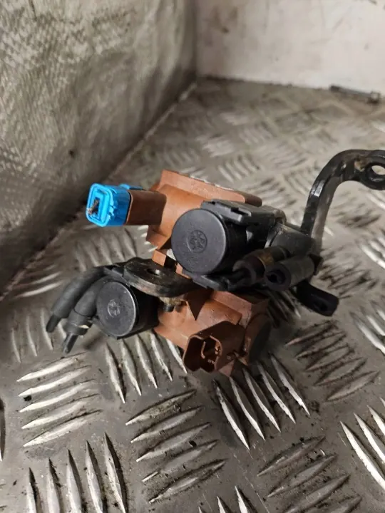 Peugeot 407 Turbo-Unterdruckventil OEM 70061200 image 5