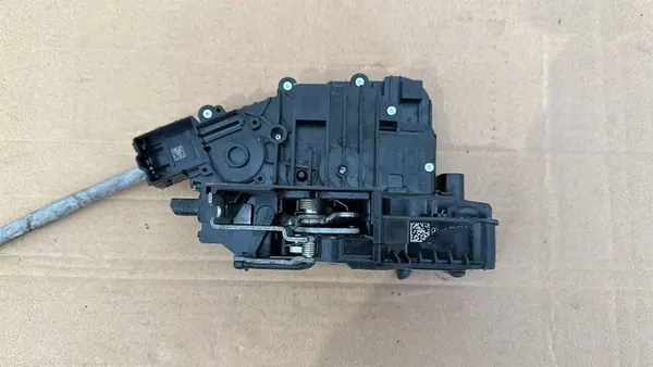 Vänster Bakdörrslås Mercedes E S A0997307700 image 2