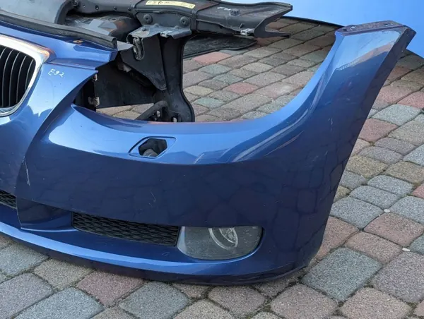 BMW E92 framstötfångarsats OEM AJC266 - Begagnad image 4