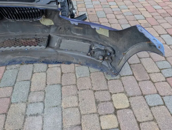 BMW E92 framstötfångarsats OEM AJC266 - Begagnad image 6