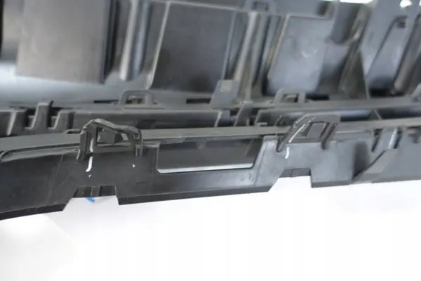 Renault OE Grelha de Para-choques OEM 623101381R image 7