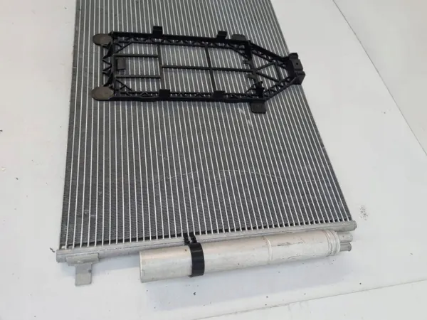 Radiateur AC Mercedes Sprinter OEM 9065000554 - Occasion image 2