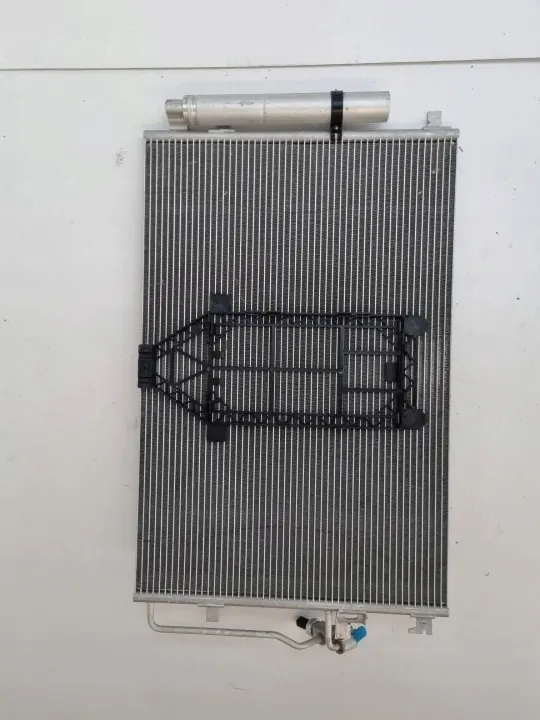 Radiateur AC Mercedes Sprinter OEM 9065000554 - Occasion image 4