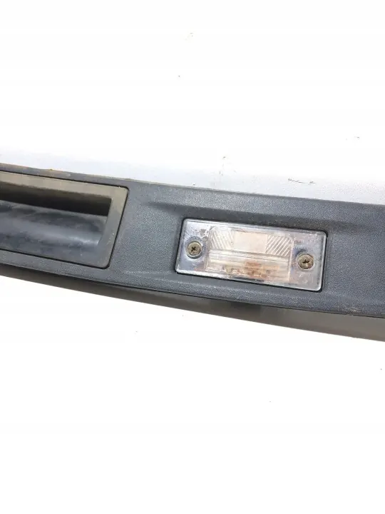 Barre d'éclairage plaque OEM 5N0827287 arrière image 3