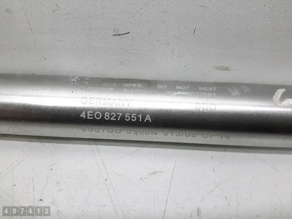 Support de coffre arrière Audi A8 2009 4EO827551A image 4