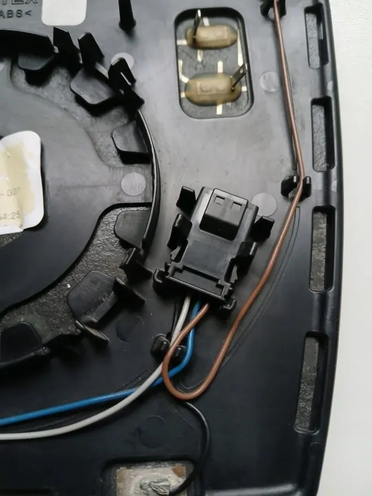 Insert Miroir Droit Maserati Levante OEM - Photochromique image 3