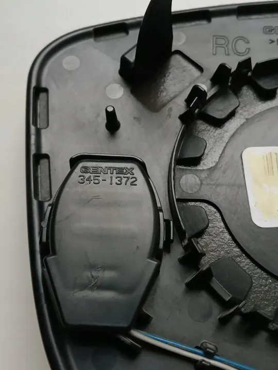 Insert Miroir Droit Maserati Levante OEM - Photochromique image 6