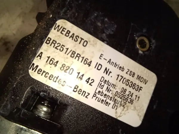 Schuifdakmotor OEM A1648201442 Mercedes GL X164 image 6