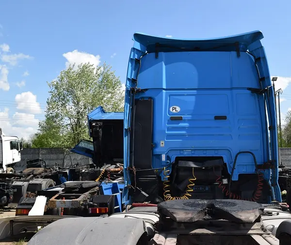 MAN TGA/TGX cabineframe OEM 51063303066/5090 image 4