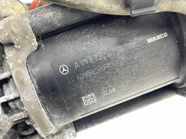 Compressor Airmatic Mercedes A099320004 W213 W238 image 4