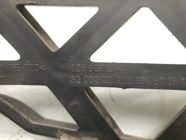 Supporto paraurti posteriore Skoda Octavia 2011 Hatchback OEM image 5