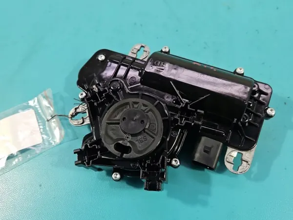OEM 5TA827887C achterklepslot voor Skoda Kodiaq image 4