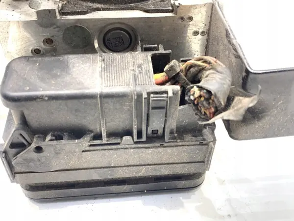 Pompe ABS OEM 31423315 pour Volvo V40 2.0 120CV image 4