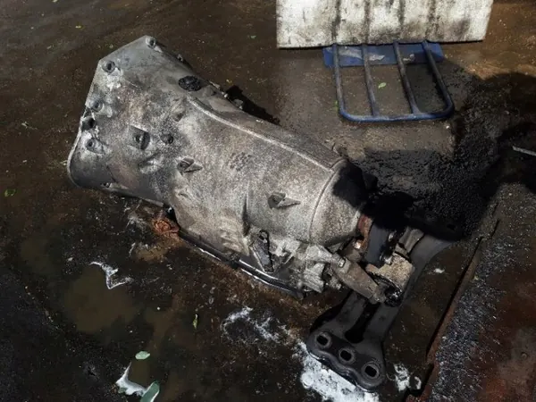 Boîte de vitesses Mercedes W204 1.8 Kompressor OEM R2202711901 image 4