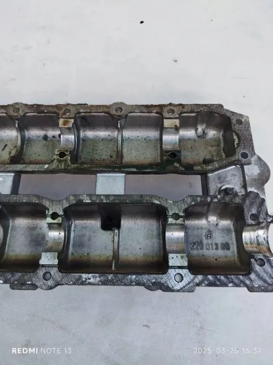 Cubierta de seguidor de levas OEM A6420101230 Mercedes-Benz image 7