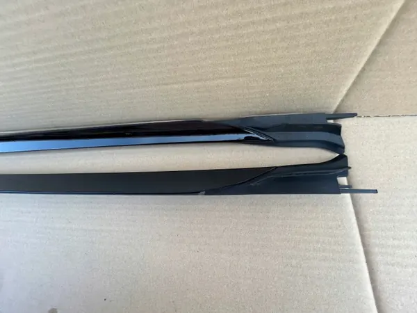 OEM 7463528/7463527 BMW X5 G05 Frontscheibenleiste Vorne image 4