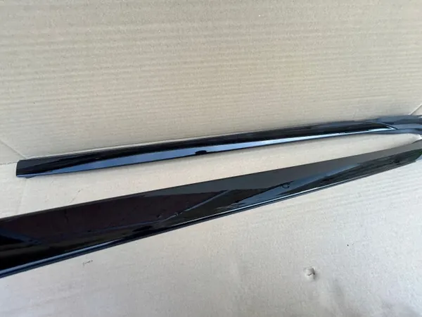 OEM 7463528/7463527 BMW X5 G05 Frontscheibenleiste Vorne image 6