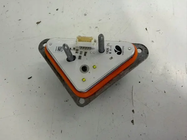 Module convertisseur LED droit VP-00210658 Renault Master IV image 3