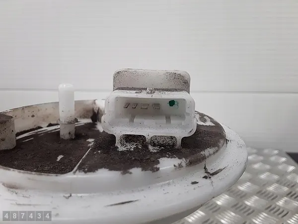 Polttoainepumppu Opel Meriva B 1400PETROL 13268621 image 3