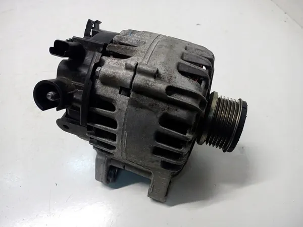 Vaihtovirtageneraattori 1.5 HDI Peugeot 208 image 2