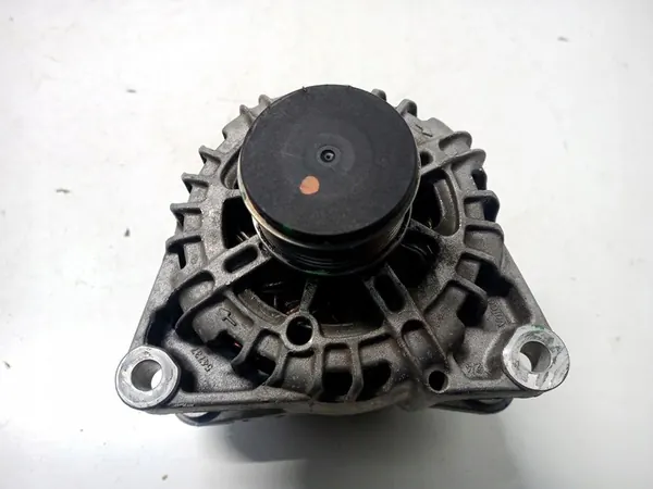 Vaihtovirtageneraattori 1.5 HDI Peugeot 208 image 4