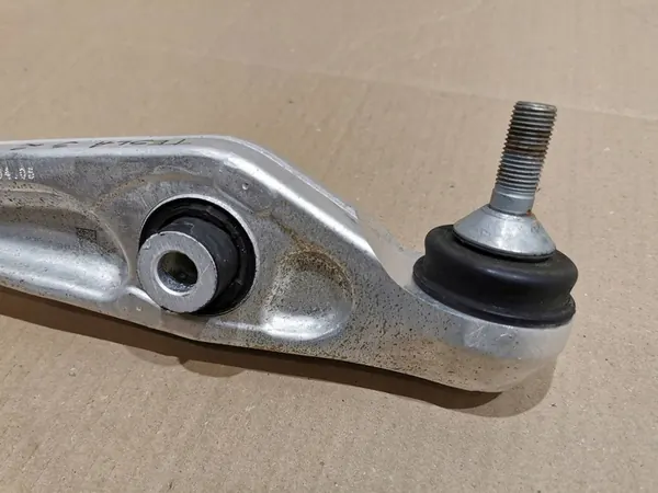 TESLA MODEL 3 17- Braccio di Controllo Anteriore RWD image 5