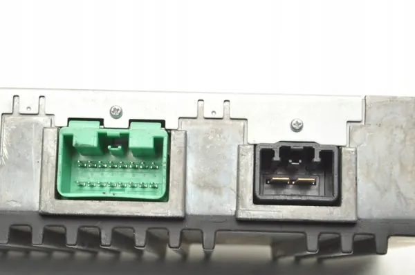 Volvo C70 II Radioversterker OEM 31210238 image 4