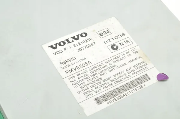 Volvo C70 II Radioversterker OEM 31210238 image 5