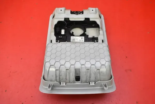OEM 5E0867489 Plafonnier Avant Skoda Octavia 3 image 5