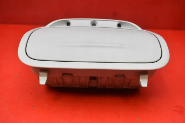 OEM 5E0867489 Plafonnier Avant Skoda Octavia 3 image 9