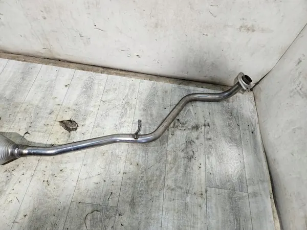 Toyota Yaris IV mittljuddämpare OEM 3K005 1.5 Bensin image 4