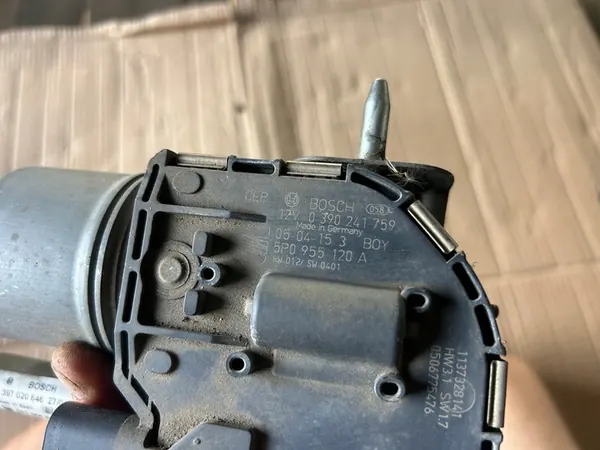 Vasemmalla pyyhkijämekanismi Seat Altea I 0390241759 image 4