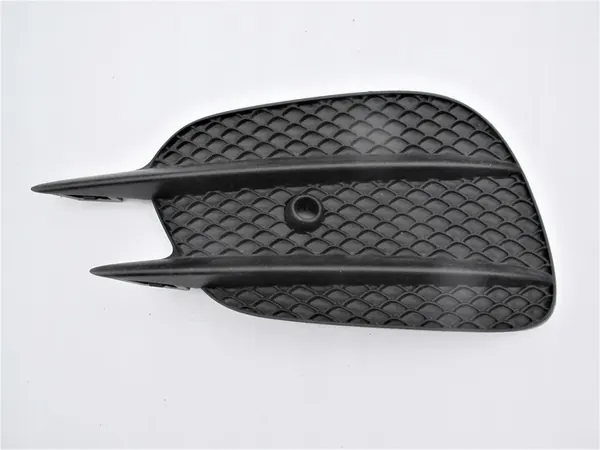 MERCEDES W213 AMG Grade de Para-choques Esquerda Direita Centro OEM image 7