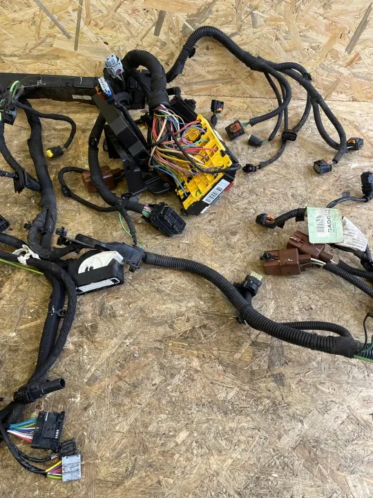 Kit compartimento motor CITROEN C5 AIRCROSS OEM 1.5 image 5