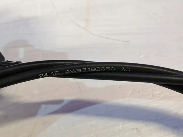 Jaguar XJ motorkaphendel OEM AW9316C656AC image 5